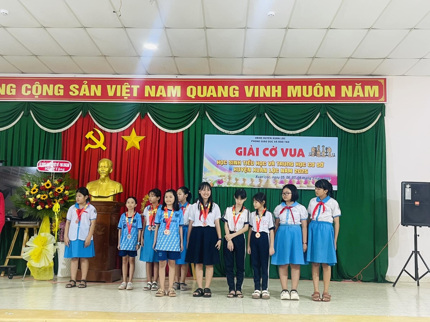 Trường TH-THCS Huỳnh Văn Nghệ tham gia giải cờ vua cấp huyện, năm học 2024-2025