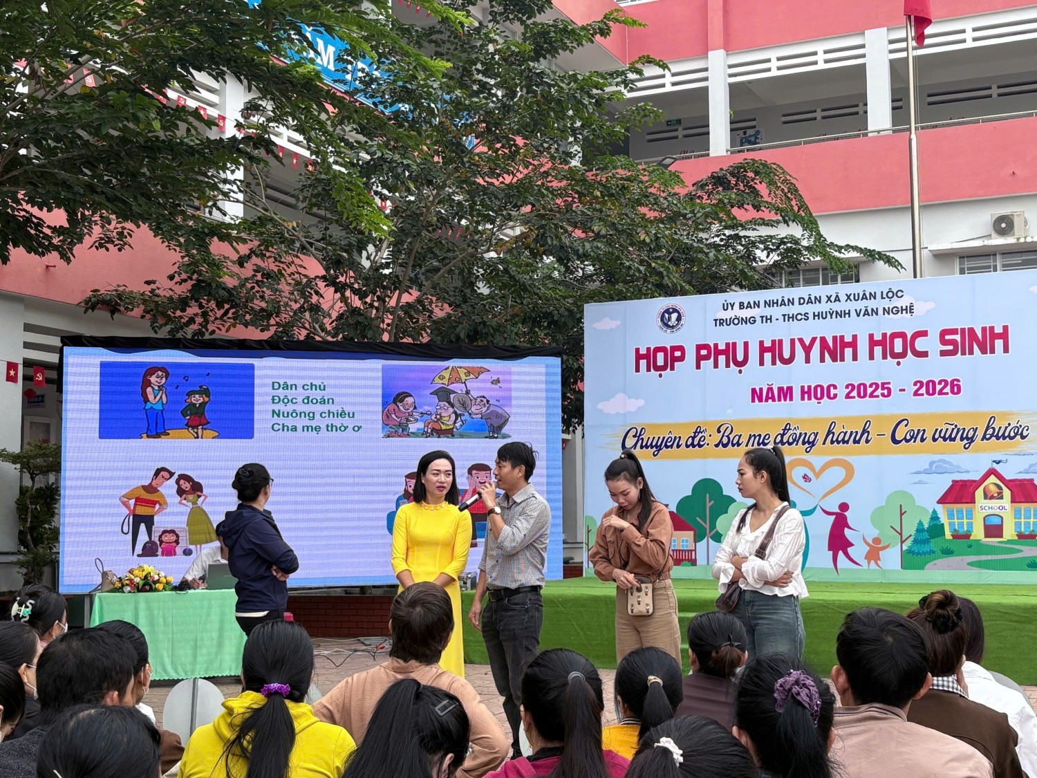 z7442232566988 5b86c037d1cbf376d5214a3ebc12cd85