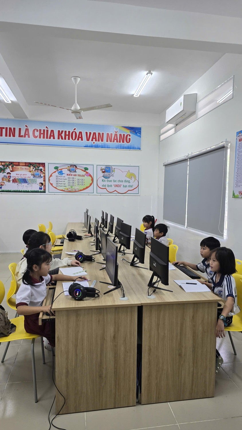 z7452730218830 35bf3fcb750cffaadc365661e844f3da