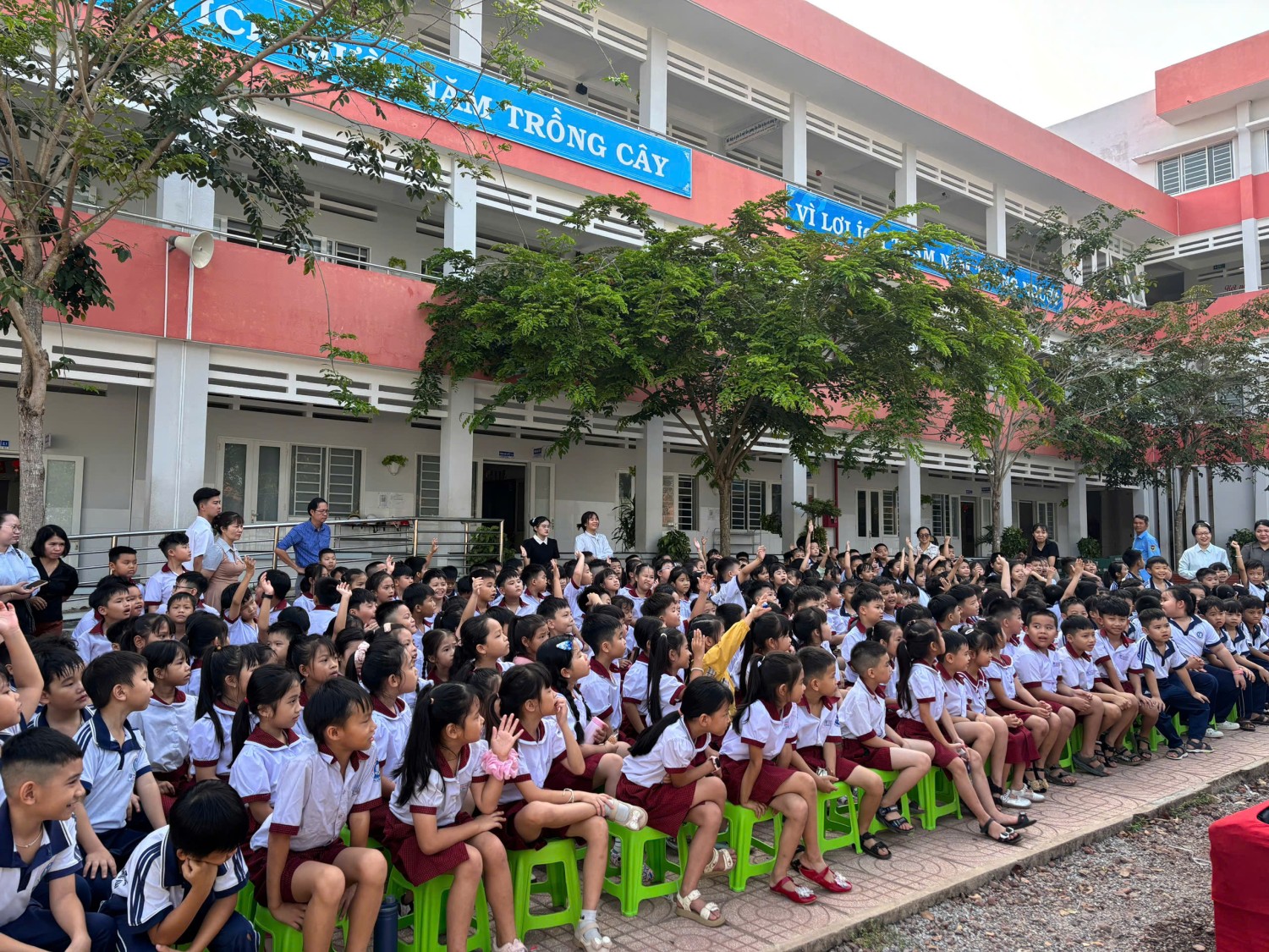 z7703177202467 614f4a62f2555d912f03db4cc69bc5a8